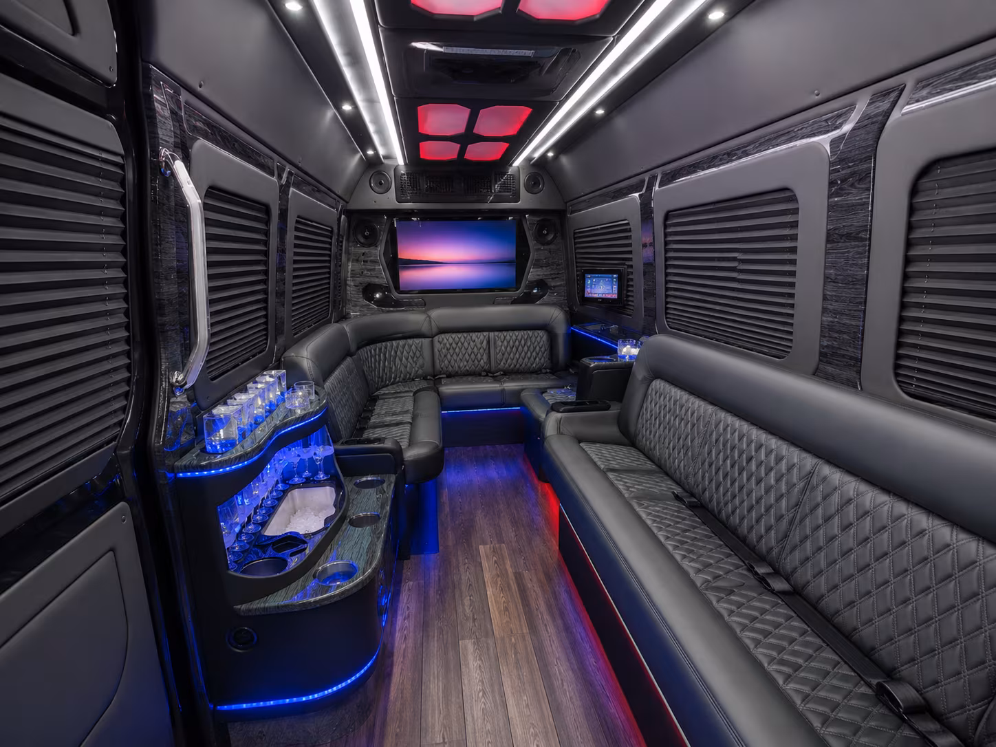 greshamcharterbusservices com makes it easy to set up recurring employee shuttle service on any schedule